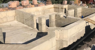 Фундамент с цокольным этажом под ключ заказать в Железногорске - фундамент цокольный этаж под ключ цена от 7274 руб за м2